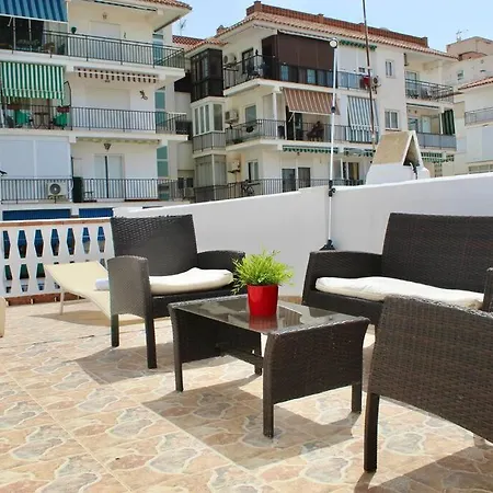 Coqueta Casita Cerca A La Playa Hébergement de vacances Nerja